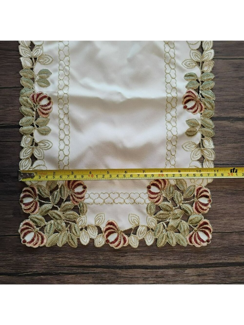 Vintage Floral Embroidered Cutwork Placemats Cream Rose Lace Set of 2, Cottage - Picture 5 of 7